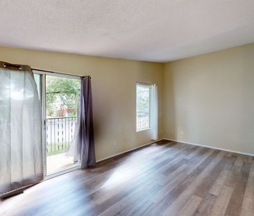 7639 21A Street Southeast, Calgary - Photo 1