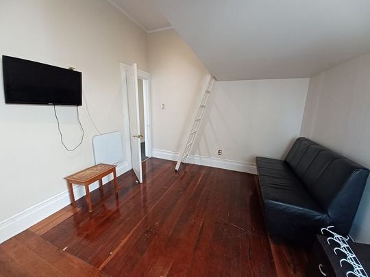 Spacious Five-Bedroom Home in the Heart of Newtown - Photo 1