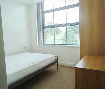 2 bedroom apartment to rent - Photo 6