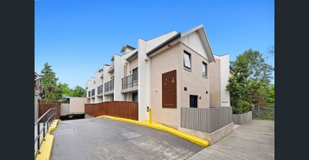 SPACIOUS STUDIO AVAILABLE - Photo 3