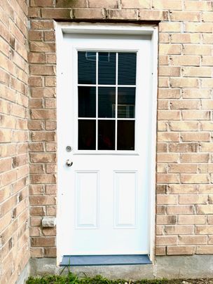 For Lease - 1308 Lawson Road Unit# Bsmt, London North, Ontario - Photo 1