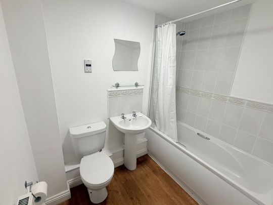 Pollards Way, Taunton, Somerset - Photo 1