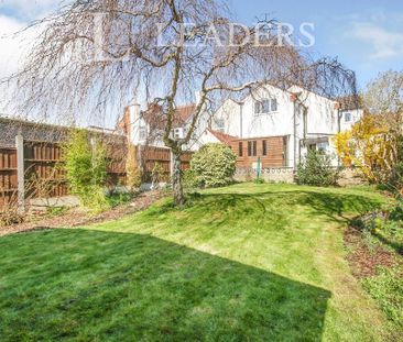 4 bedroom semi-detached house to rent - Photo 1