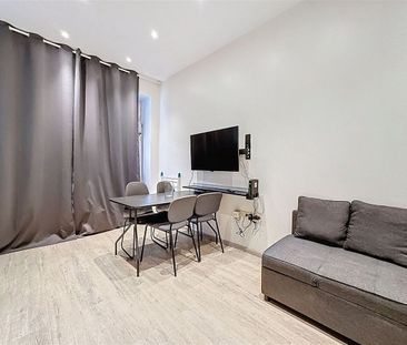Appartement te huur in Ganshoren voor € 1.000 met 1 slaapkamer - Photo 1
