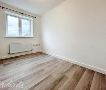 3 bedroom detached house to rent - Photo 3