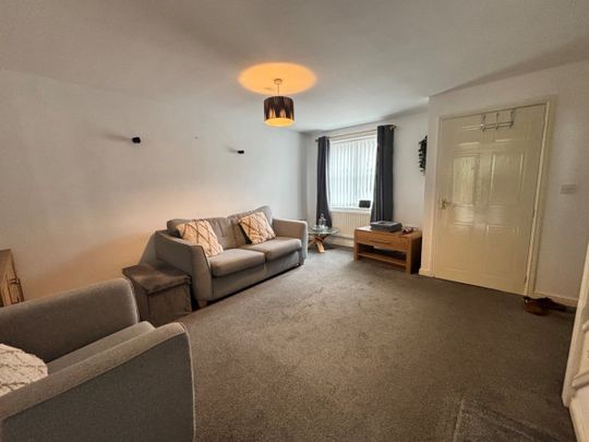 Cludd Avenue, Newark, Nottinghamshire, NG24 - Photo 1