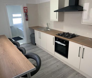 Bertram Street, Cardiff - Photo 5