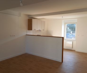 LAVAL, appt T2 de 45.60 m² - Photo 1