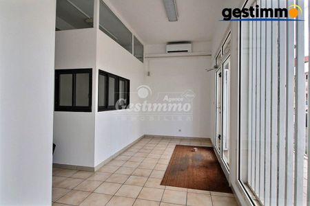 Location Appartement 1 pièce 77m² CAYENNE 97300 - Photo 2