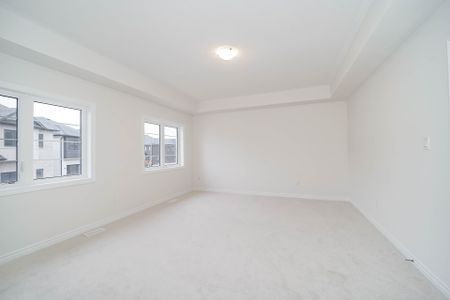 For Lease - 3035 Turtlecreek Place, Pickering, Ontario - Photo 3