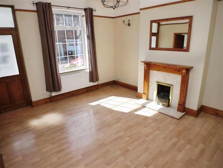 2 bedroom terraced house to rent - Photo 3