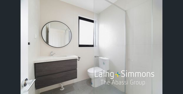 Perfect Family Home! - Photo 1