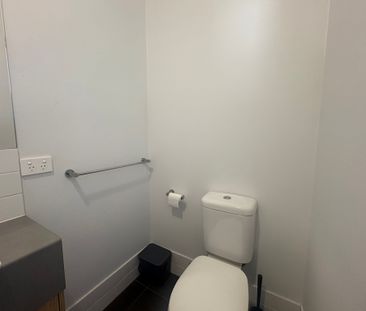 Modern 2-Bedroom Townhouse In Munno Para! - Photo 6