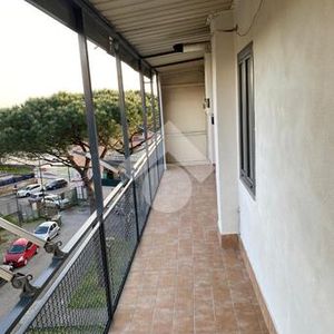 Bilocale in affitto - Photo 2