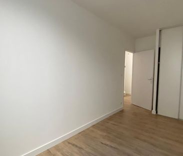 Location Appartement 3 pièces 65m² LA ROCHELLE 17000 - Photo 5