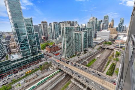 For Lease - 25 Telegram Mews Unit# 3711, Toronto, Ontario - Photo 4