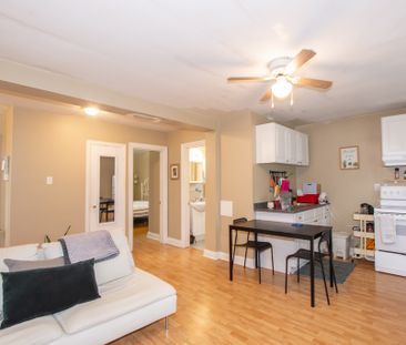 **ALL INCLUSIVE** 2 Bedroom Upper Unit in St. Catharines!! - Photo 6