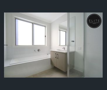 153 Eastern Circuit, East Albury, NSW 2640 - Photo 3