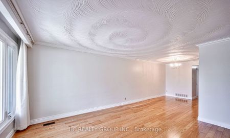 For Lease - 20 Greyhound Drive Unit# Upper, Toronto, Ontario - Photo 4