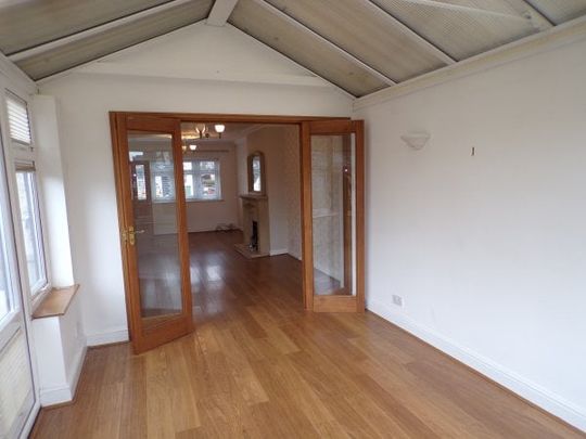 Stanley Road, RM13 8AJ, Property for rent - Photo 1