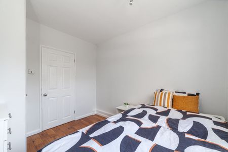 Room in a Shared Flat, Bulow Court, SW6 - Photo 3