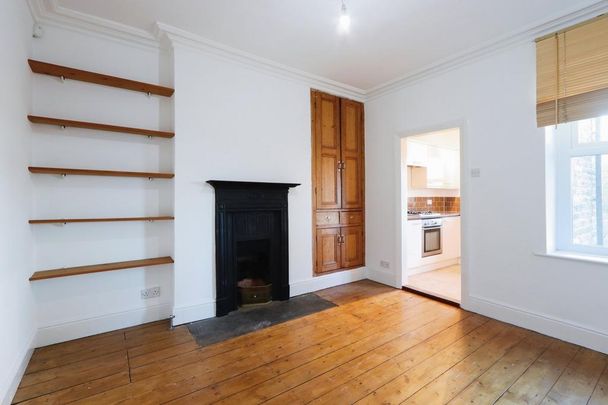 3 bedroom terraced house to rent - Photo 1