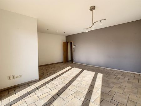 Appartement met 2 slaapkamers op toplocatie! - Foto 3