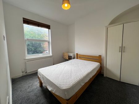 4 Ridding Terrace, NG3 1DW, NOTTINGHAM - Photo 5