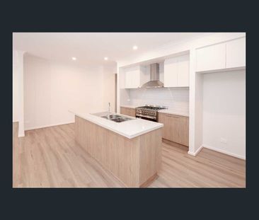Brand new house for Rent - Photo 4