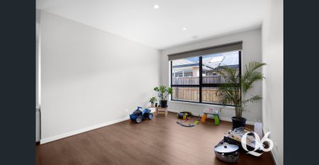 Homely living in the heart of Aintree - Photo 4