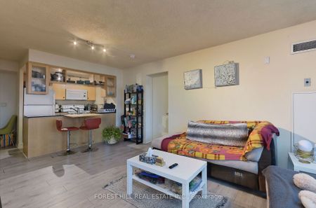 For Lease - 397 Front Street Unit# 2211, Toronto, Ontario - Photo 2