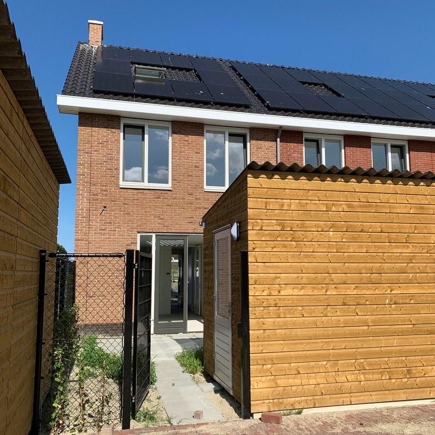 Te huur: Huis De Kota Baroestraat in Vlissingen - Photo 1