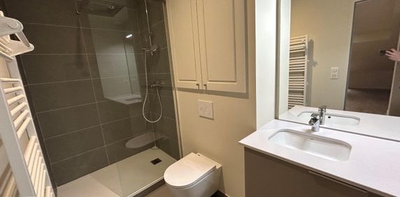 Location Appartement 2 pièces 35m² AGEN 47000 - Photo 2