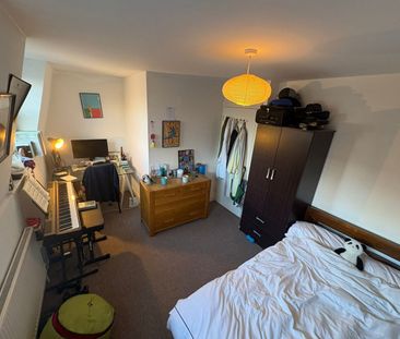 Room in a Shared House, Rhyl Street, NW5 - Photo 6