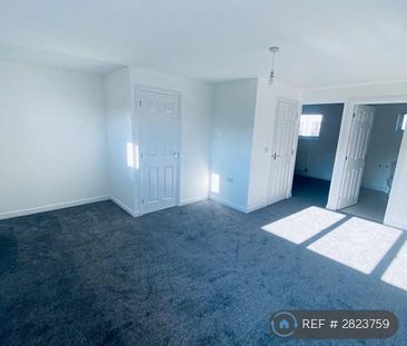 3 bedroom end of terrace house to rent - Photo 5