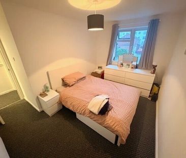 Welland Gardens - Photo 6