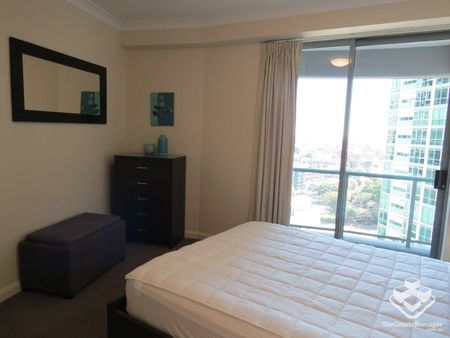 ADMIRALTY TOWERS ONE - 2 BEDROOMS â FULLY FURNISHED WITH CARPARK - Photo 5