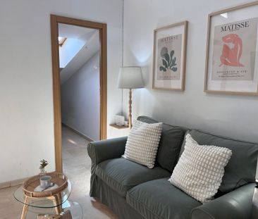 Attic room in Madrid - Photo 4