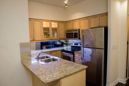 For Lease - 761 Bay Street Unit# 3401, Toronto, Ontario - Photo 4