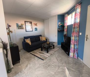 Location Appartement 1 pièce 24m² CAYENNE 97300 - Photo 2