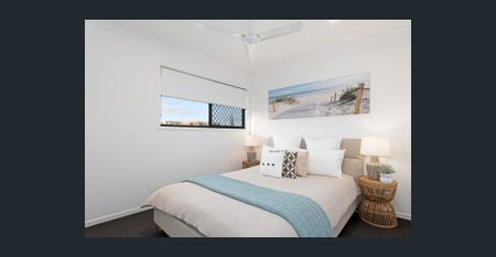 Modern Family Home with Spacious Design and Multiple Living Areas - Within Minutes of Waterfront - Photo 5