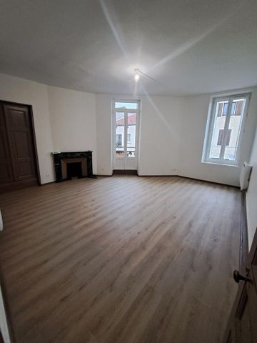 Appartement À Louer 2 Pièces , 47 M² - Photo 3