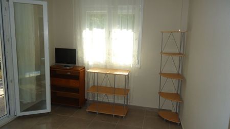 Studio/Γκαρσονιέρα για ενοικίαση Σκάλα Νέων Επιβατών (Θερμαϊκός) - Φωτογραφία 3