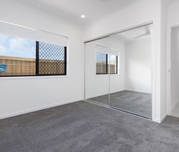 Family Home - Ducted Air Conditioning & Rumpus Room - Rent increase... - Photo 5