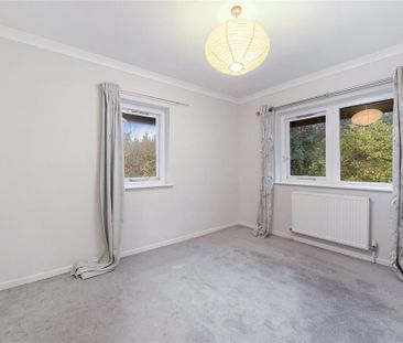 3 bedroom detached house to rent - Photo 5