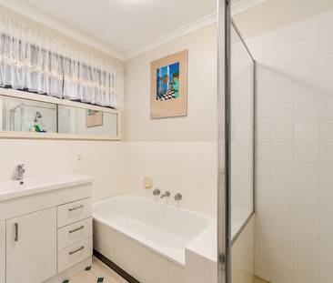 Low Maintenance Living in a Prime Ringwood Location - Photo 5