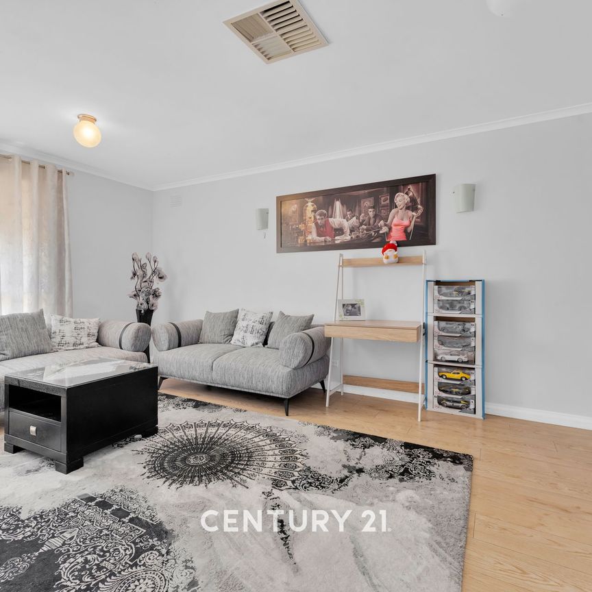 3 Bedroom Home on a Large Block - Photo 1