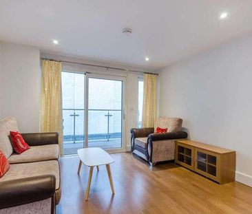 Henry Macaulay Avenue, Kingston, KT2 - Photo 2