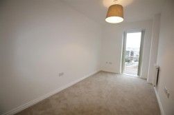 Bronze Court, Elstree Way, Borehamwood - Photo 4