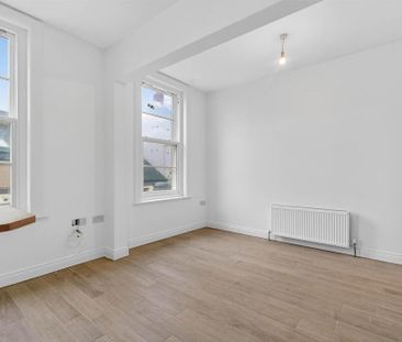 Apt 8, 51 53bridge Street, Lisburn, BT28 1XZ - Photo 1